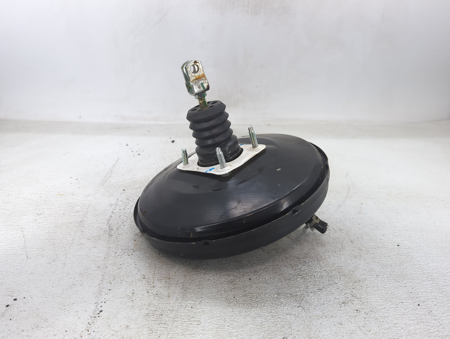 2018-2022 Hyundai Accent Power Brake Booster Oem - Oemusedautoparts1.com