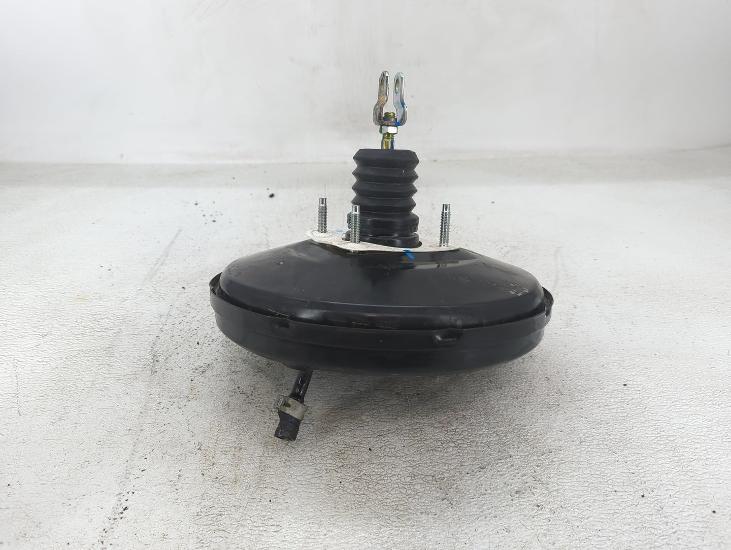 2018-2022 Hyundai Accent Power Brake Booster Oem - Oemusedautoparts1.com