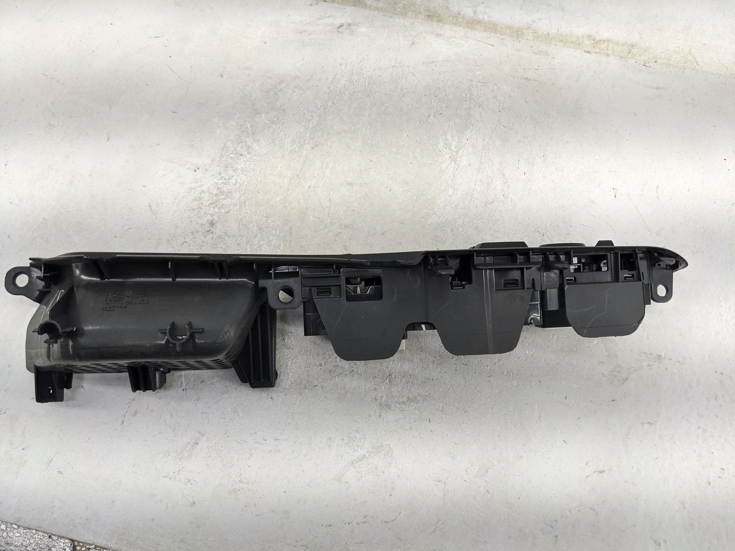 2018-2022 Hyundai Accent Master Power Window Switch Replacement Driver Side Left P/N:93571H5100 Fits Fits 2018 2019 2020 202