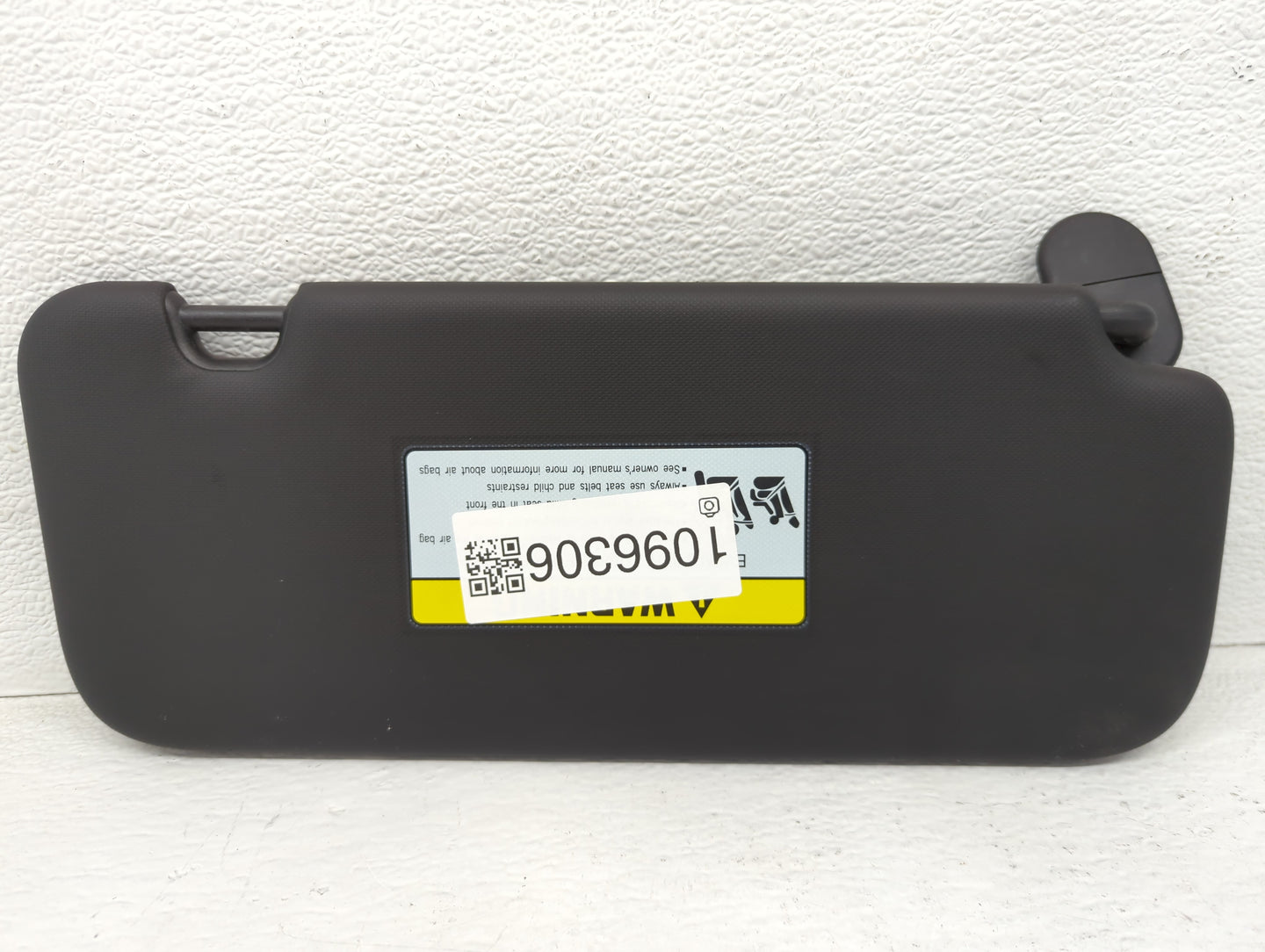 2021-2022 Hyundai Elantra Sun Visor Shade Replacement Passenger Right Mirror Fits Fits 2021 2022 OEM Used Auto Parts - Oemus