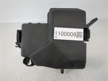 2021-2022 Hyundai Elantra Fusebox Fuse Box Panel Relay Module P/N:91956-AA020 Fits Fits 2021 2022 OEM Used Auto Parts - Oemu
