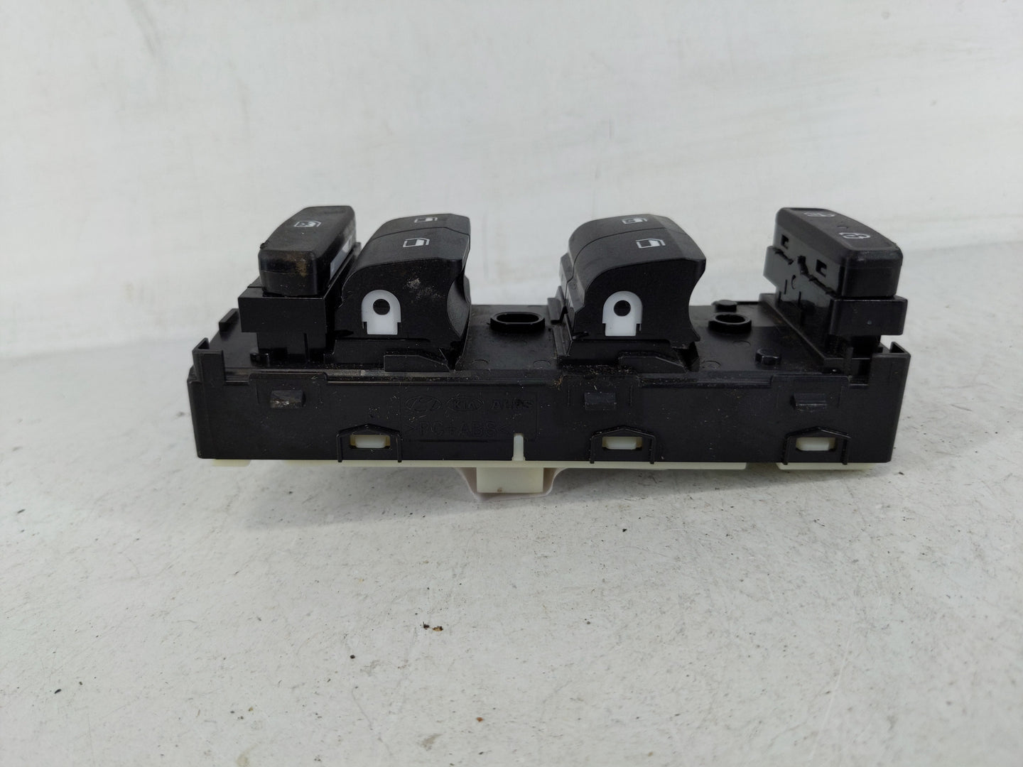 2021-2022 Hyundai Elantra Master Power Window Switch Replacement Driver Side Left P/N:93571-AA1004X 02721287 Fits Fits 2021 