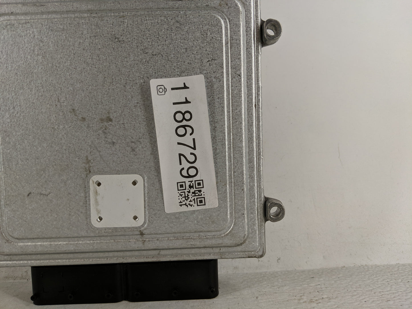2021-2022 Hyundai Elantra PCM Engine Control Computer ECU ECM PCU OEM P/N:39161-2G507 Fits Fits 2021 2022 OEM Used Auto Part