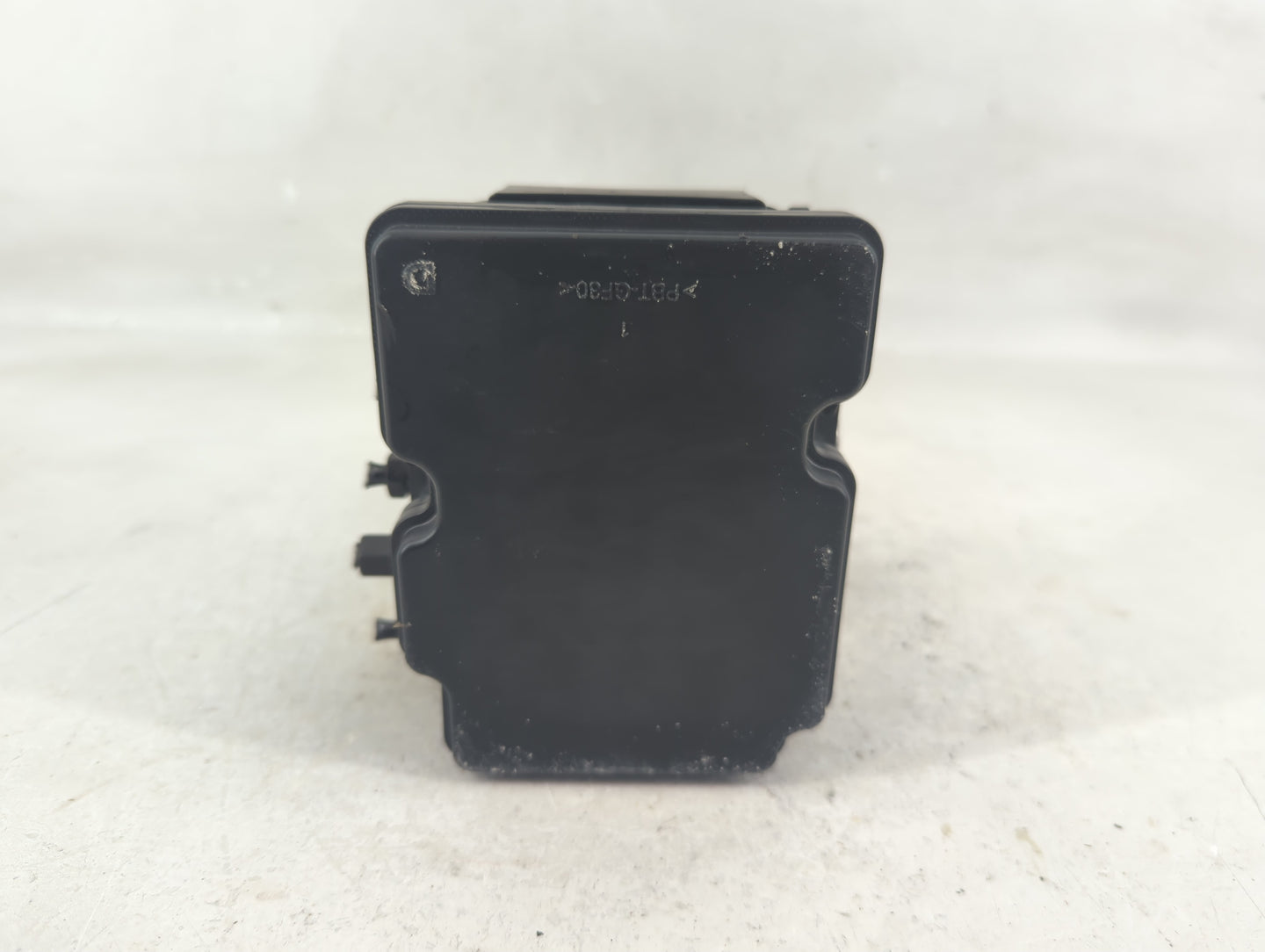 2021-2022 Hyundai Elantra ABS Pump Control Module Replacement P/N:58900-AB500 Fits Fits 2021 2022 OEM Used Auto Parts - Oemu