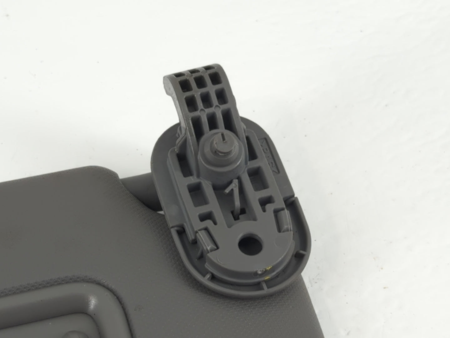 2021-2022 Hyundai Elantra Sun Visor Shade Replacement Passenger Right Mirror Fits Fits 2021 2022 OEM Used Auto Parts - Oemus