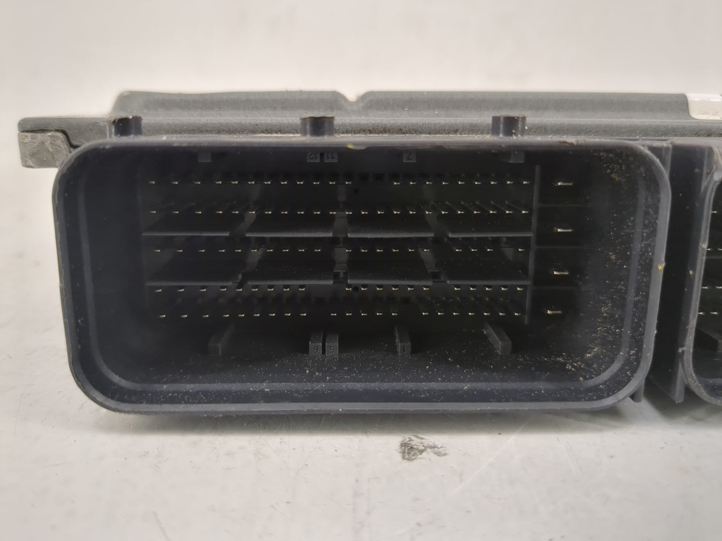 2021-2022 Hyundai Elantra PCM Engine Control Computer ECU ECM PCU OEM P/N:39170-SJBB6 Fits Fits 2021 2022 OEM Used Auto Part