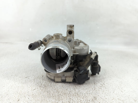 2021-2022 Hyundai Elantra Throttle Body P/N:35100-03HA0 Fits Fits 2017 2018 2019 2020 2021 2022 OEM Used Auto Parts - Oemuse
