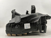 2021-2022 Hyundai Elantra Fusebox Fuse Box Panel Relay Module P/N:91230AB200CA Fits Fits 2021 2022 OEM Used Auto Parts - Oem