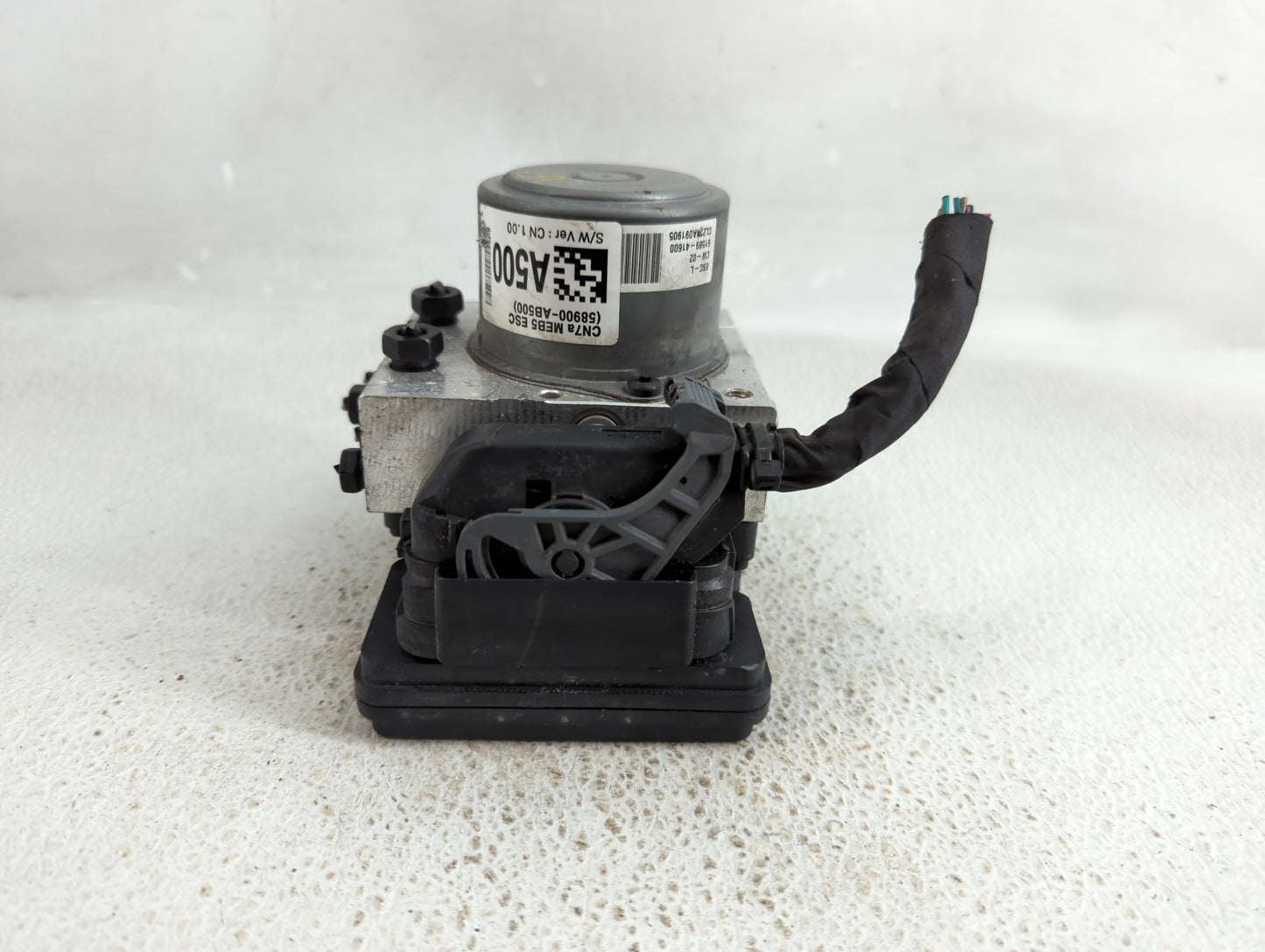 2021-2022 Hyundai Elantra ABS Pump Control Module Replacement P/N:58900-AB500 Fits Fits 2021 2022 OEM Used Auto Parts - Oemu