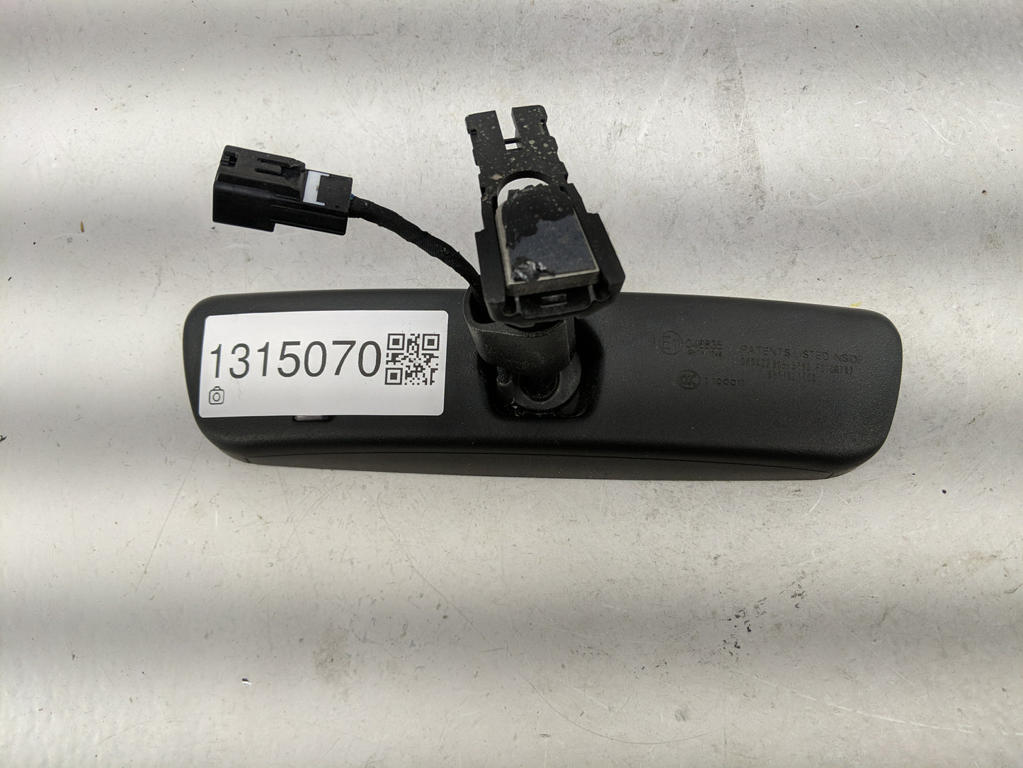 2021-2022 Hyundai Elantra Interior Rear View Mirror Replacement OEM P/N:E11048835 Fits Fits 2020 2021 2022 2023 OEM Used Aut