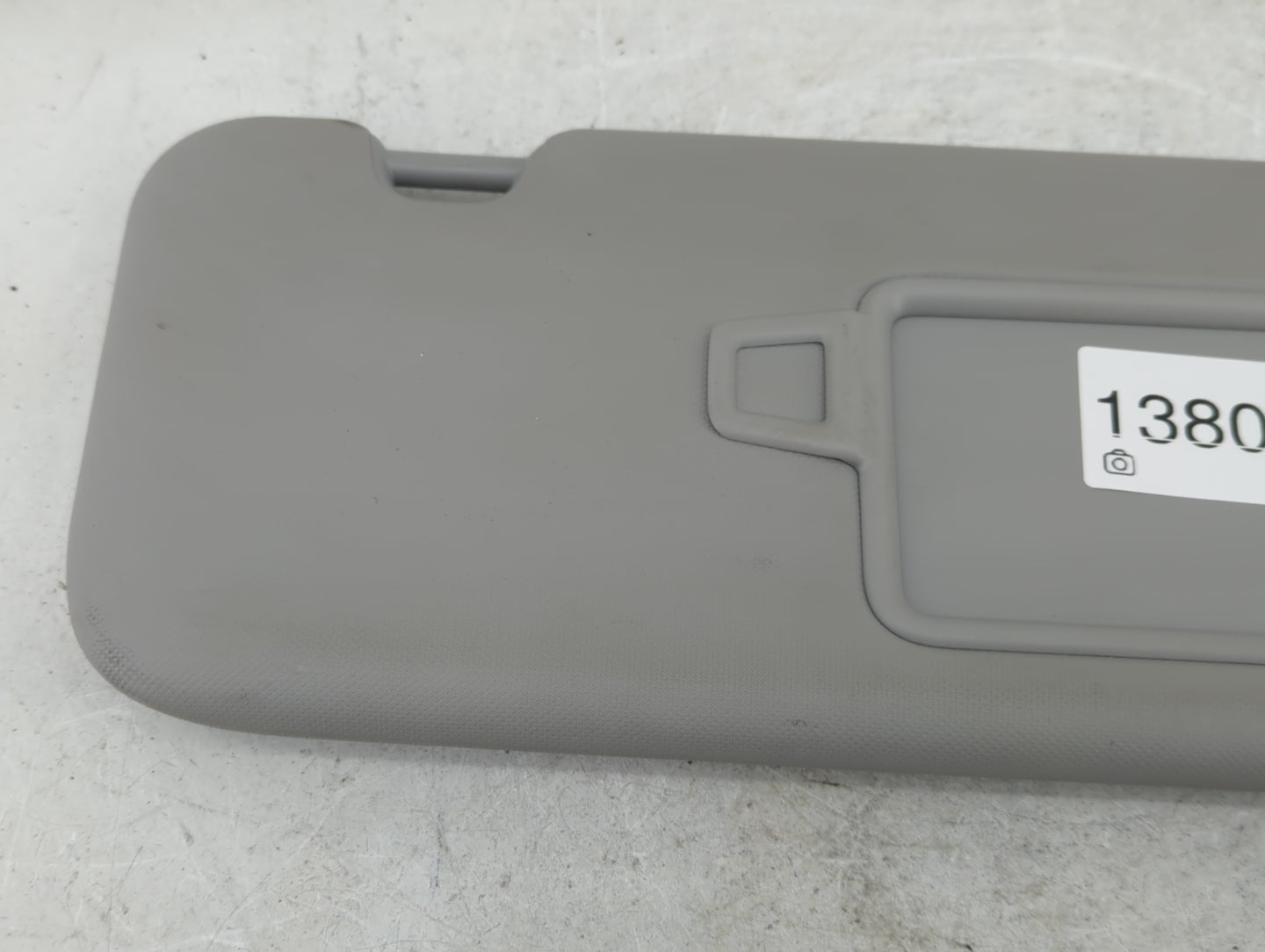 2021-2022 Hyundai Elantra Sun Visor Shade Replacement Passenger Right Mirror Fits Fits 2021 2022 OEM Used Auto Parts - Oemus
