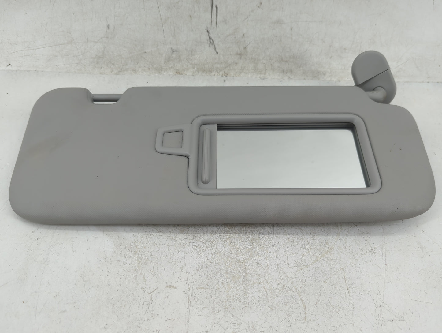 2021-2022 Hyundai Elantra Sun Visor Shade Replacement Passenger Right Mirror Fits Fits 2021 2022 OEM Used Auto Parts - Oemus