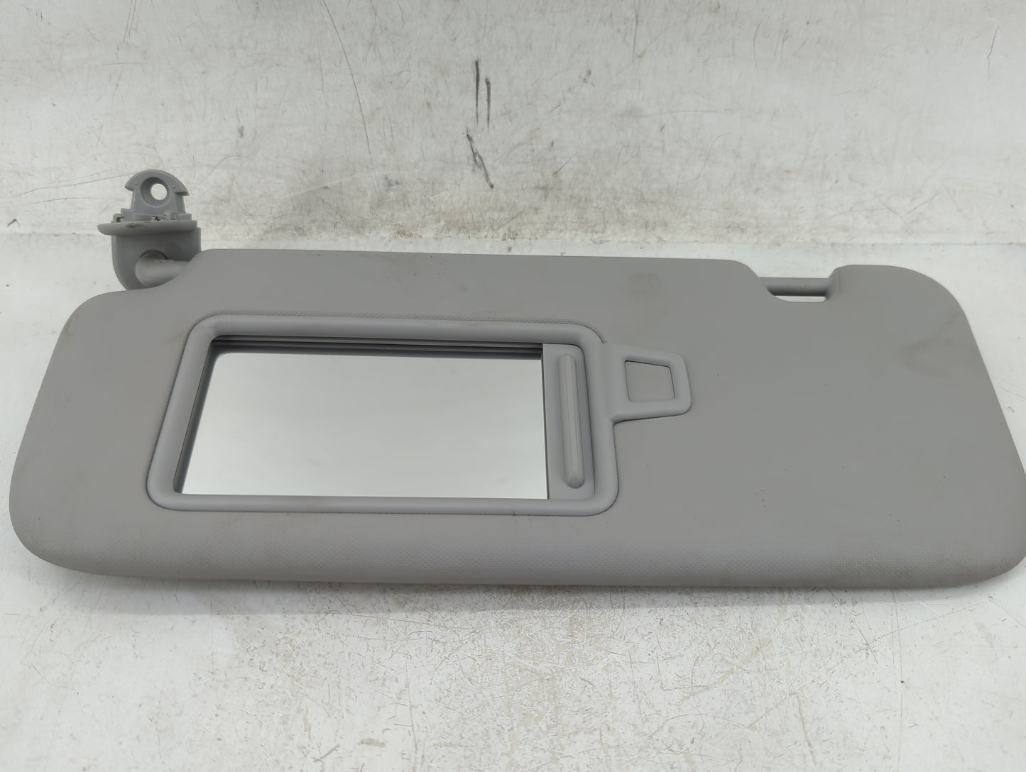 2021-2022 Hyundai Elantra Sun Visor Shade Replacement Passenger Right Mirror Fits Fits 2021 2022 OEM Used Auto Parts - Oemus