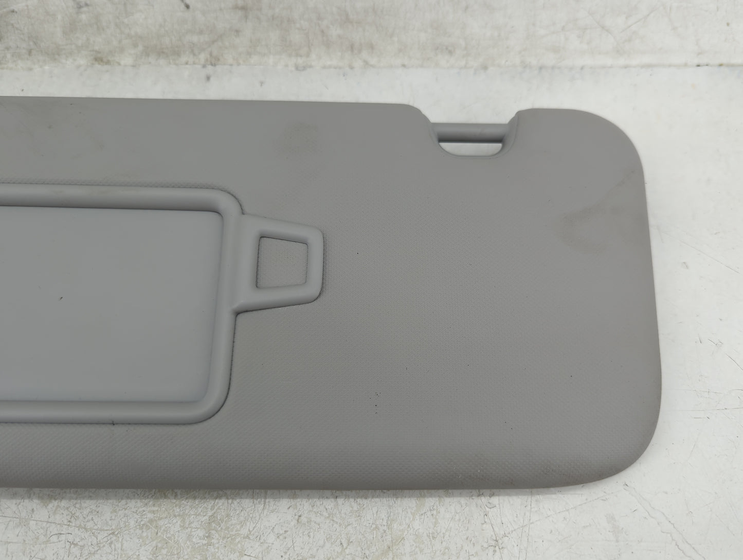 2021-2022 Hyundai Elantra Sun Visor Shade Replacement Passenger Right Mirror Fits Fits 2021 2022 OEM Used Auto Parts - Oemus