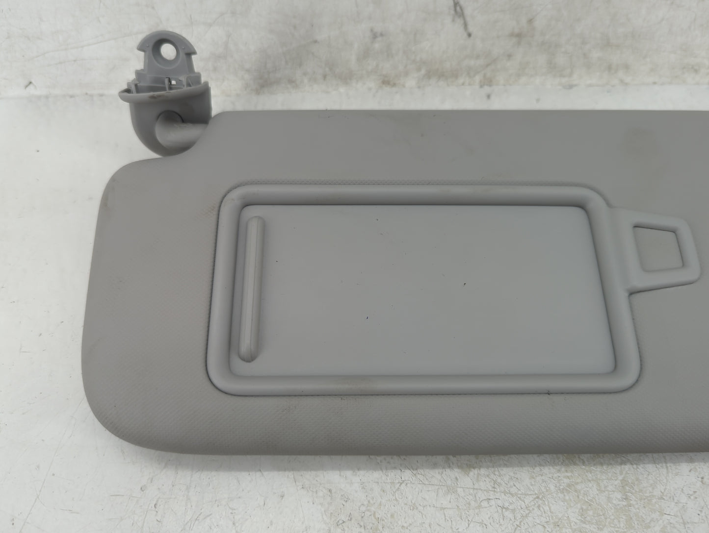 2021-2022 Hyundai Elantra Sun Visor Shade Replacement Passenger Right Mirror Fits Fits 2021 2022 OEM Used Auto Parts - Oemus