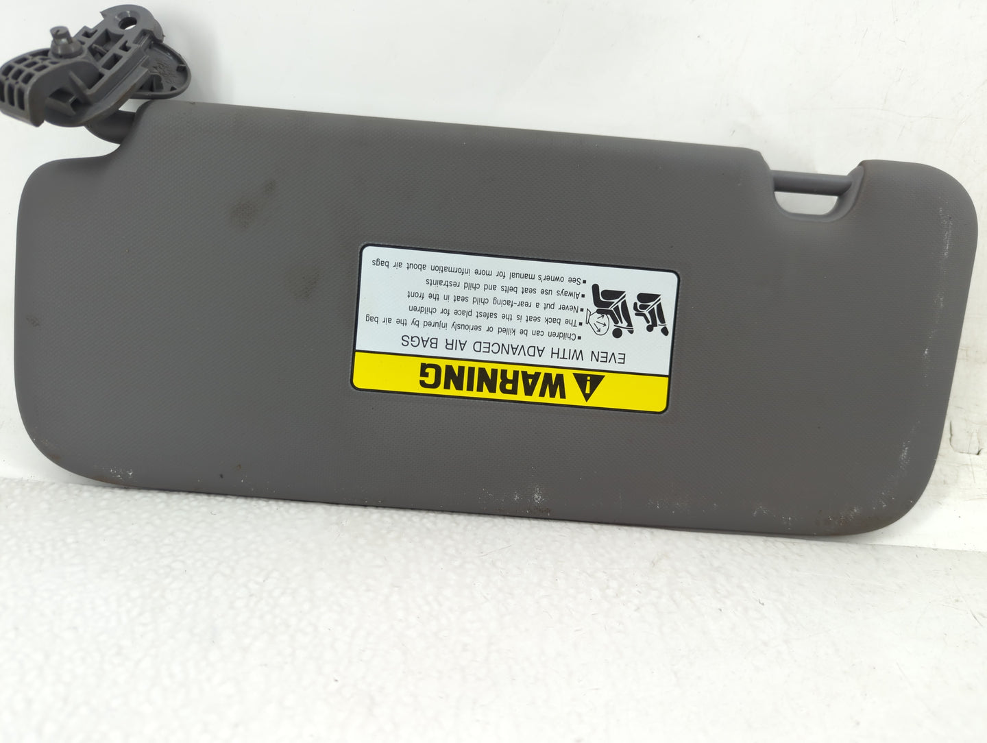 2021-2022 Hyundai Elantra Sun Visor Shade Replacement Driver Left Mirror Fits Fits 2021 2022 OEM Used Auto Parts - Oemusedau