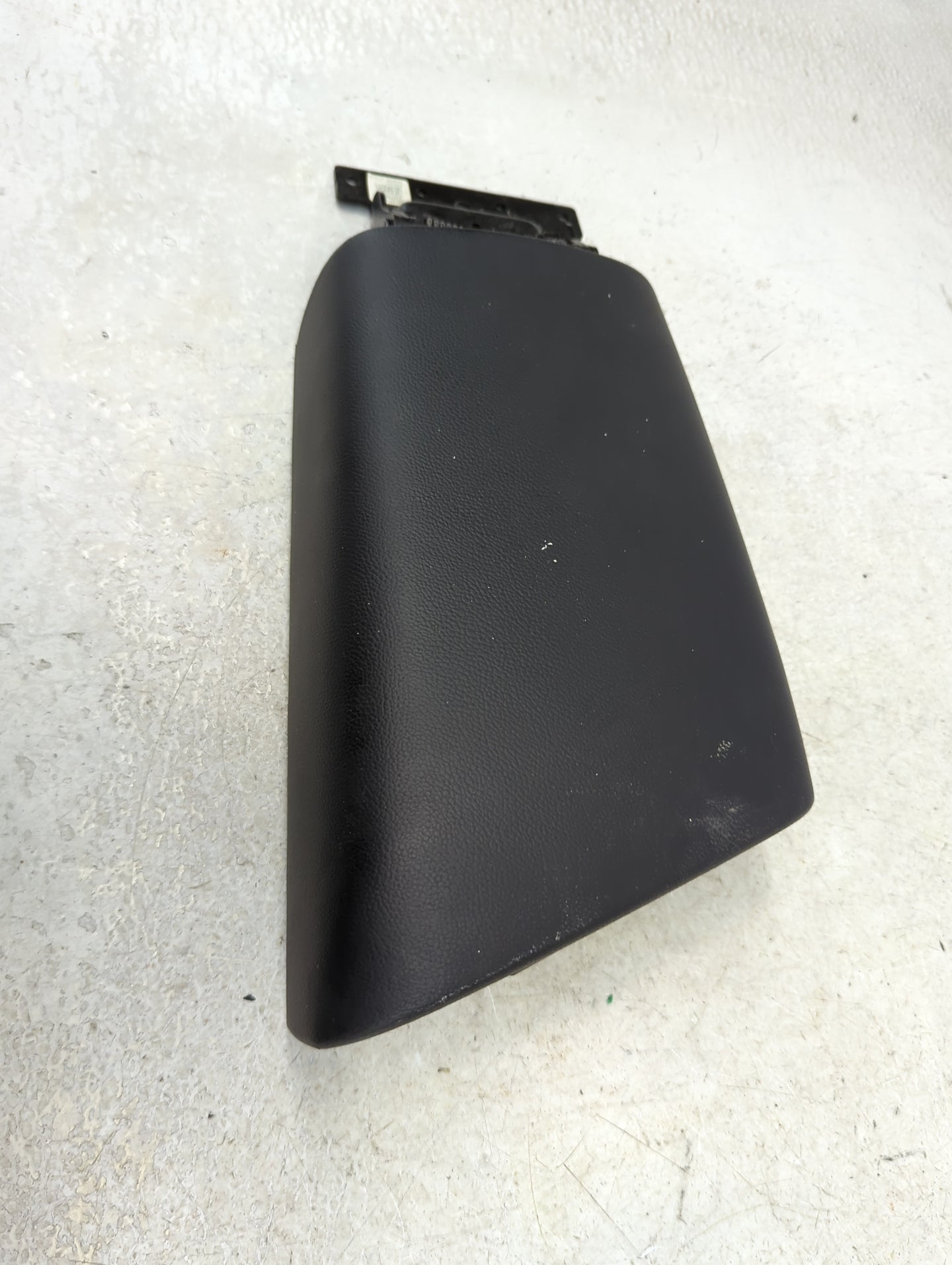 2022 Hyundai Elantra Center Console Armrest Cover Lid Fits OEM Used Auto Parts - Oemusedautoparts1.com