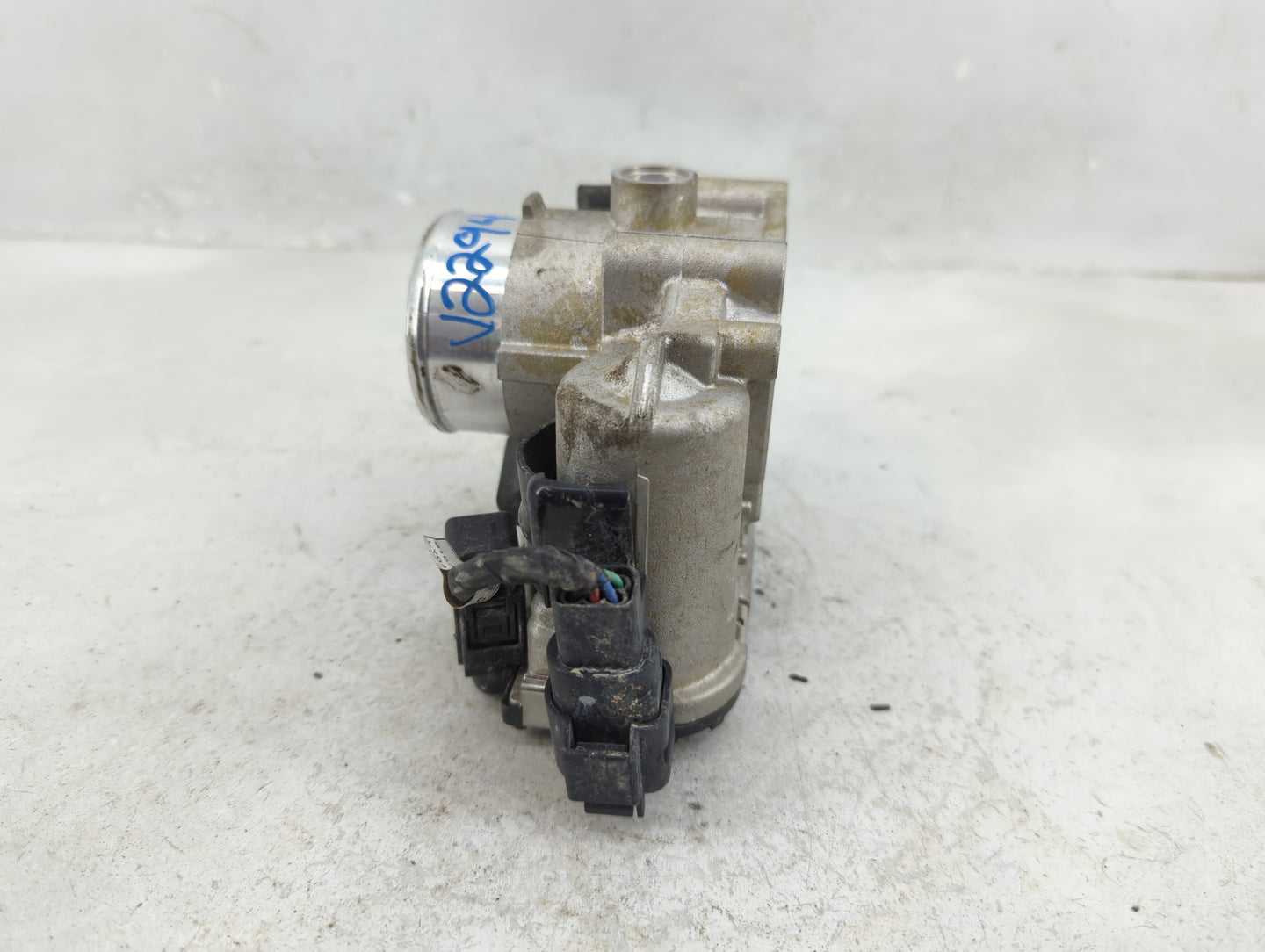 2021-2022 Hyundai Elantra Throttle Body P/N:35100-03HA0 0280750680 Fits Fits 2017 2018 2019 2020 2021 2022 OEM Used Auto Par