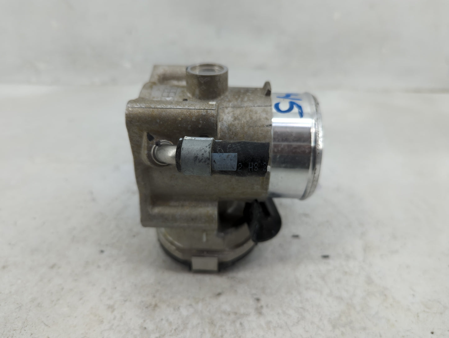 2021-2022 Hyundai Elantra Throttle Body P/N:35100-03HA0 0280750680 Fits Fits 2017 2018 2019 2020 2021 2022 OEM Used Auto Par