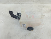 2022 Hyundai Elantra Radiator Coolant Overflow Expansion Tank Bottle - Oemusedautoparts1.com