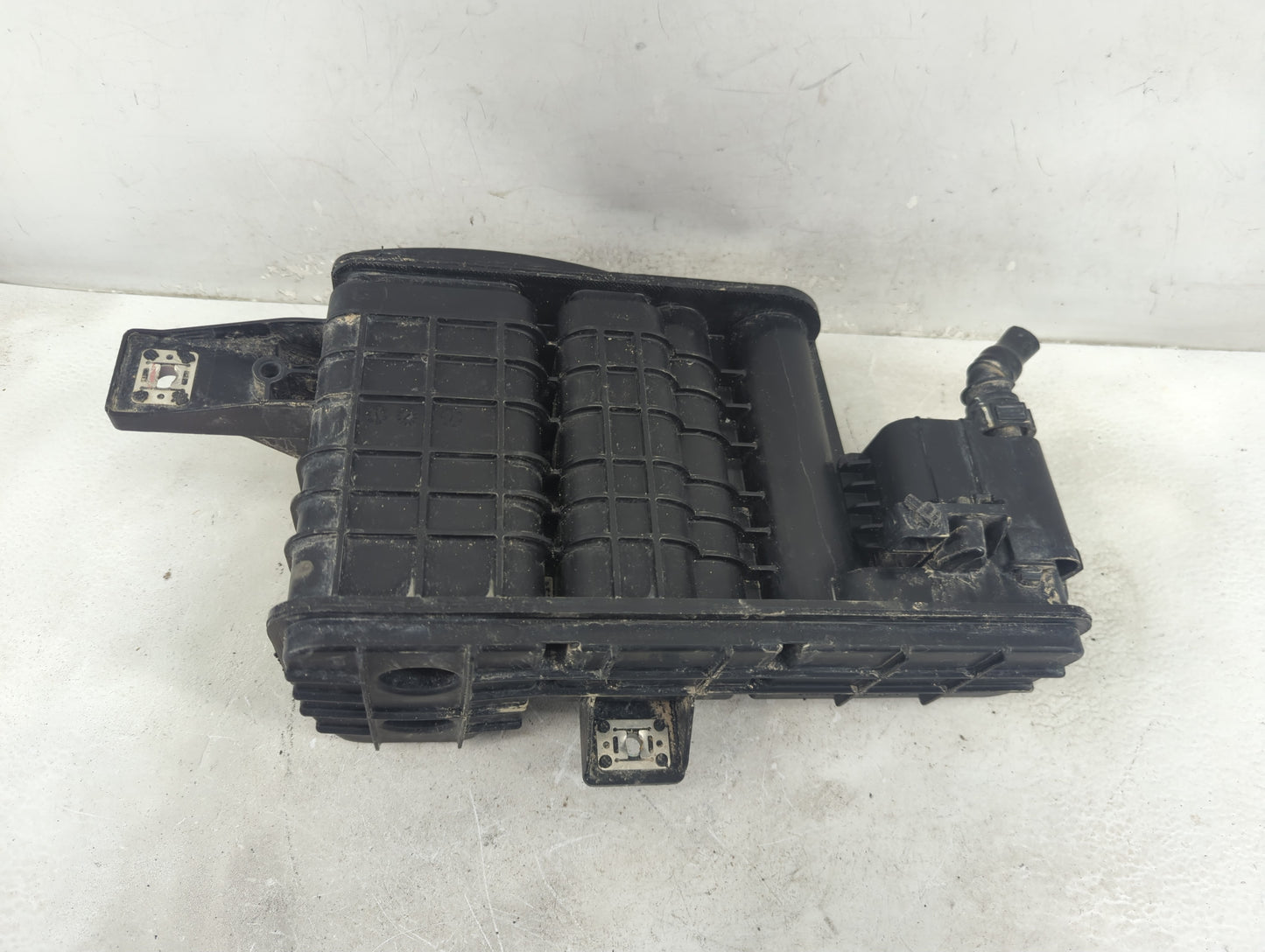 2022 Hyundai Elantra Fuel Vapor Charcoal Canister - Oemusedautoparts1.com