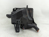 2021-2022 Hyundai Elantra Fusebox Fuse Box Panel Relay Module P/N:91956-AA020 Fits Fits 2021 2022 OEM Used Auto Parts - Oemu