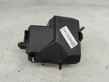 2021-2022 Hyundai Elantra Fusebox Fuse Box Panel Relay Module Fits Fits 2021 2022 OEM Used Auto Parts - Oemusedautoparts1.co