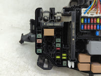 2021-2022 Hyundai Elantra Fusebox Fuse Box Panel Relay Module P/N:91956-AA020 Fits Fits 2021 2022 OEM Used Auto Parts - Oemu