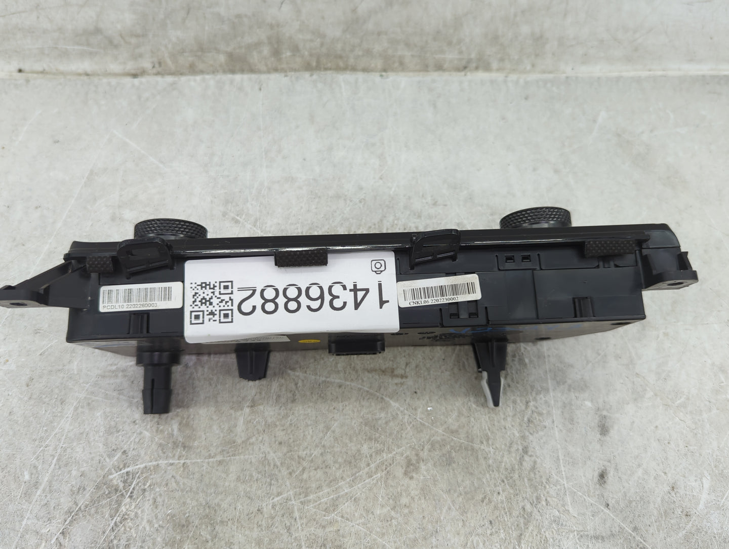 2022 Hyundai Elantra Climate Control Module Temperature AC/Heater Replacement P/N:97250-AA410LM5 Fits OEM Used Auto Parts - 