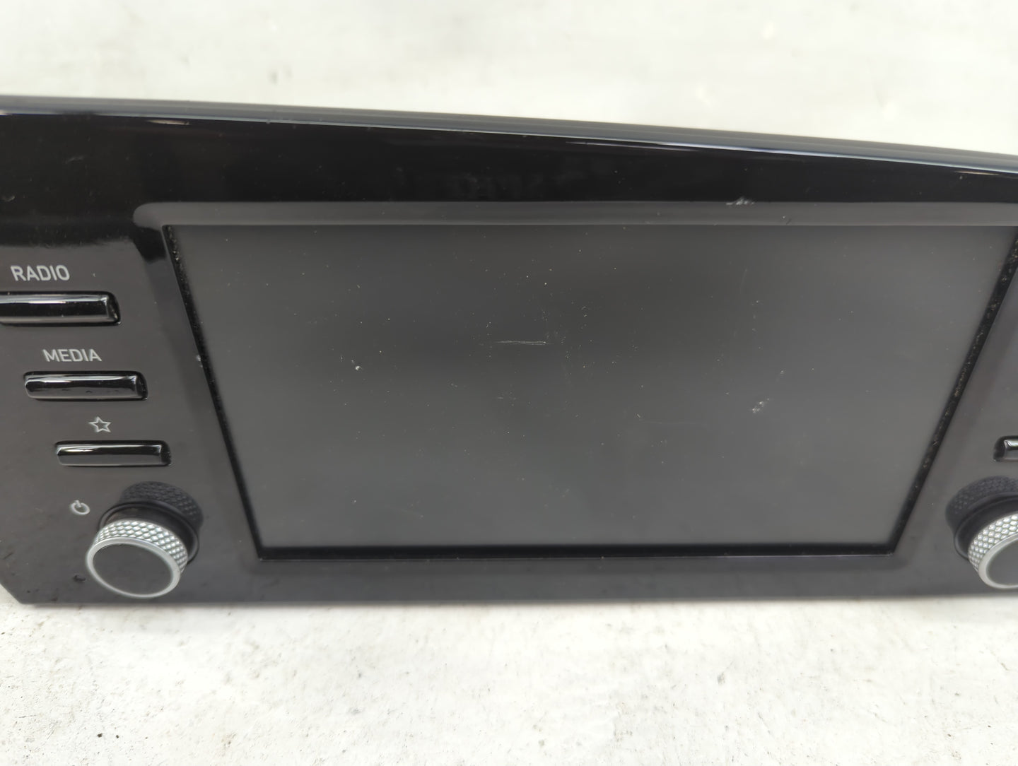 2021-2022 Hyundai Elantra Radio AM FM Cd Player Receiver Replacement P/N:96160-AA250L5R Fits Fits 2021 2022 OEM Used Auto Pa