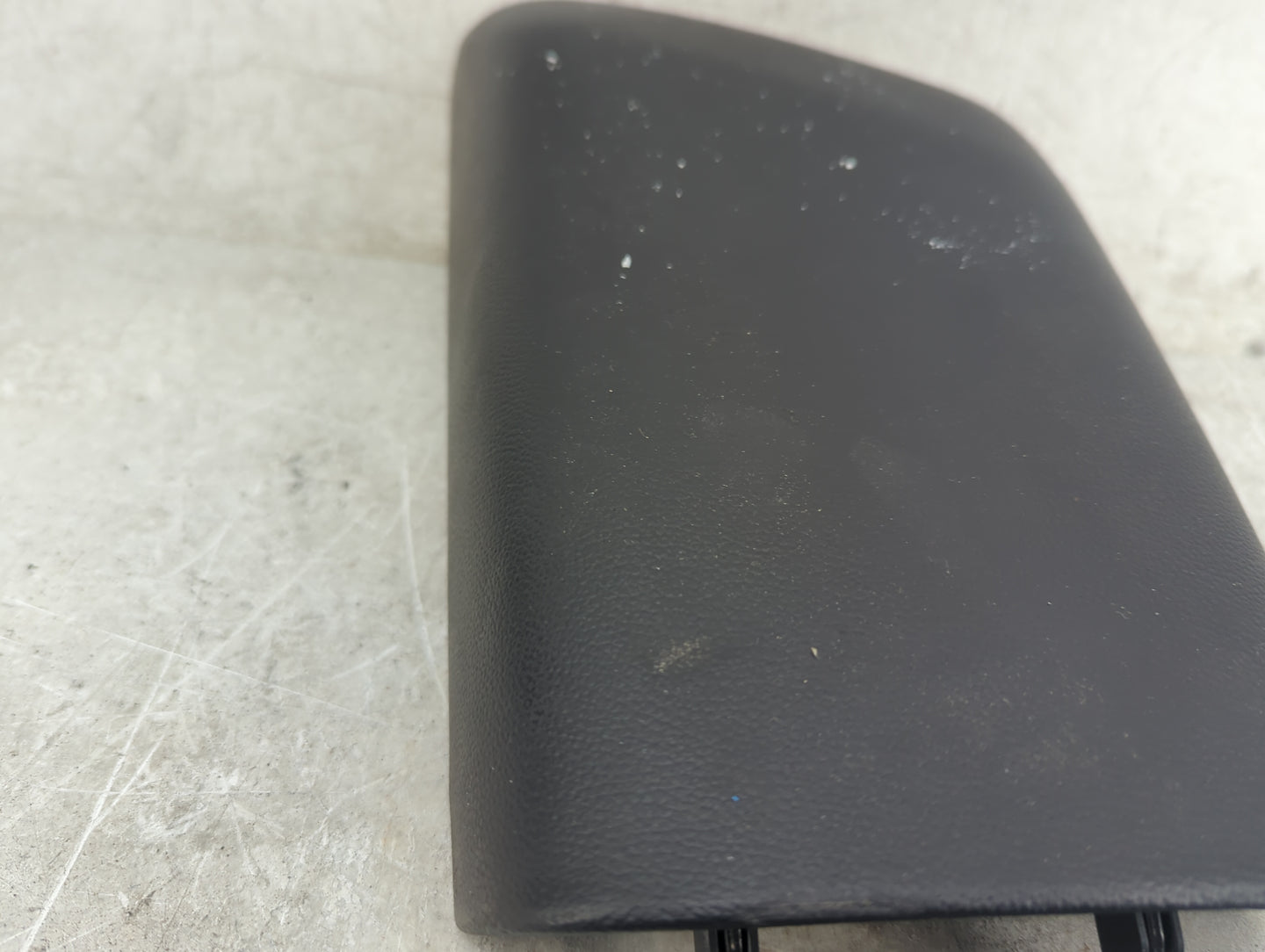 2022 Hyundai Elantra Center Console Armrest Cover Lid Fits OEM Used Auto Parts - Oemusedautoparts1.com