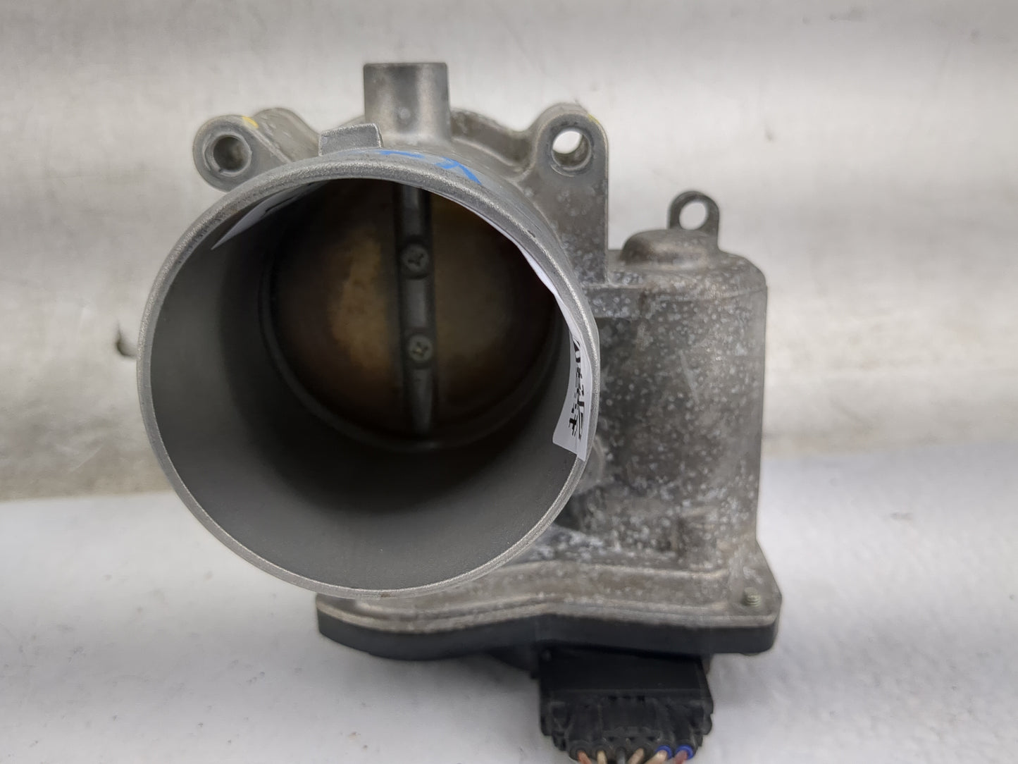 2021-2022 Hyundai Elantra Throttle Body P/N:35100-2J410 627010E18 Fits Fits 2021 2022 OEM Used Auto Parts - Oemusedautoparts