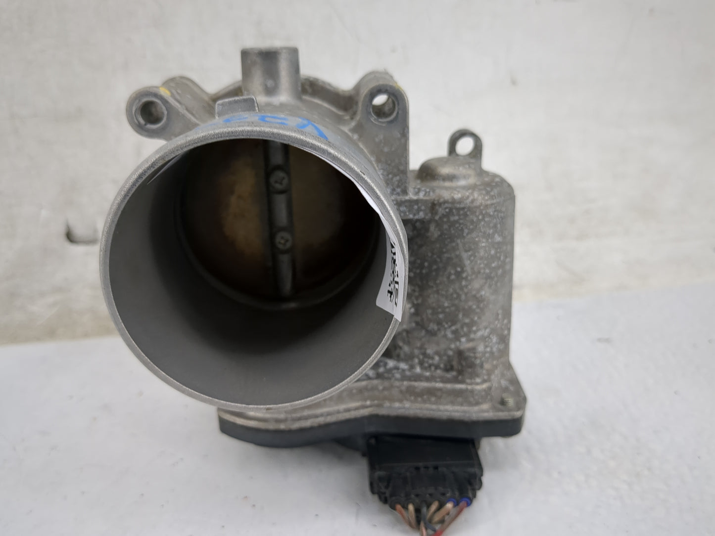 2021-2022 Hyundai Elantra Throttle Body P/N:35100-2J410 627010E18 Fits Fits 2021 2022 OEM Used Auto Parts - Oemusedautoparts