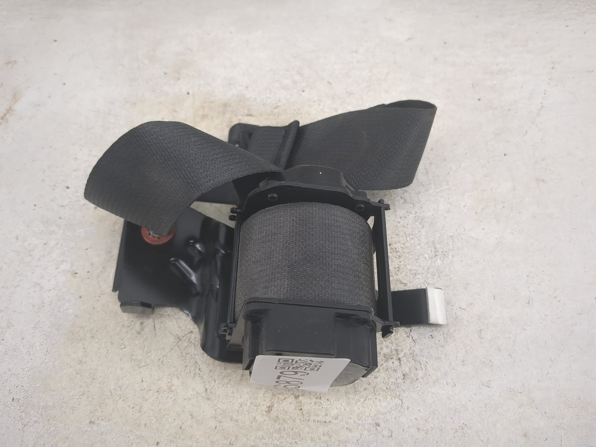 2022 Hyundai Elantra Left Driver Seat Belt Rear Retractor - Oemusedautoparts1.com