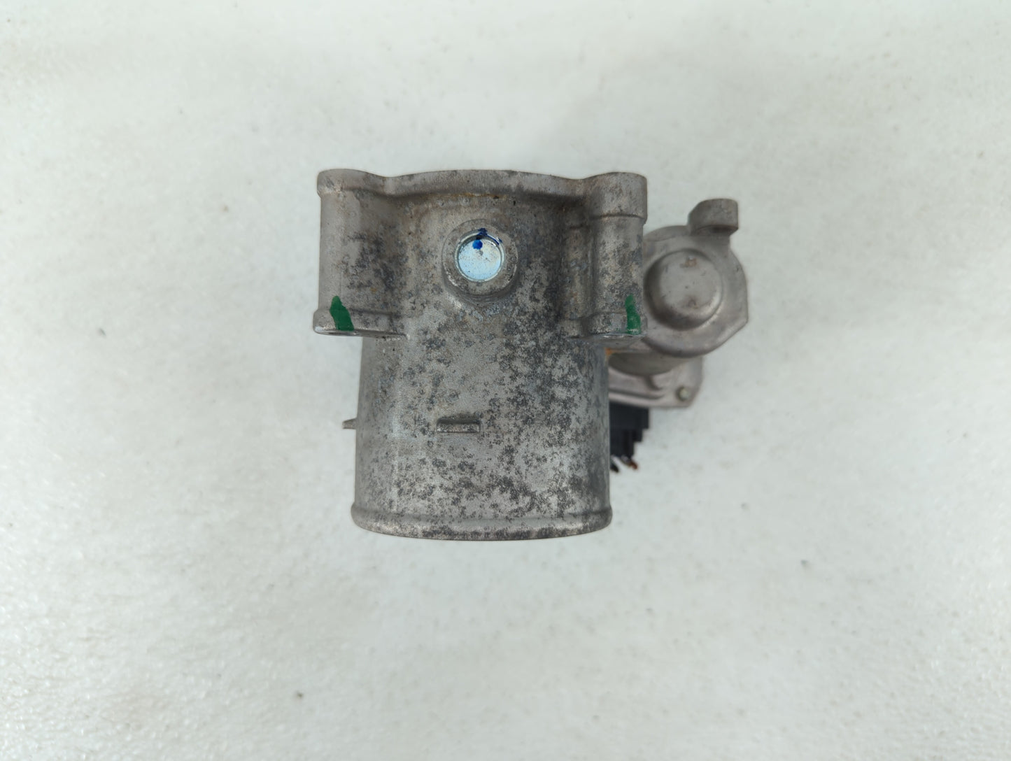 2021-2022 Hyundai Elantra Throttle Body P/N:35100-2J410 35100-2E400 Fits Fits 2021 2022 OEM Used Auto Parts - Oemusedautopar