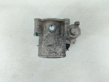 2021-2022 Hyundai Elantra Throttle Body P/N:35100-2J410 35100-2E400 Fits Fits 2021 2022 OEM Used Auto Parts