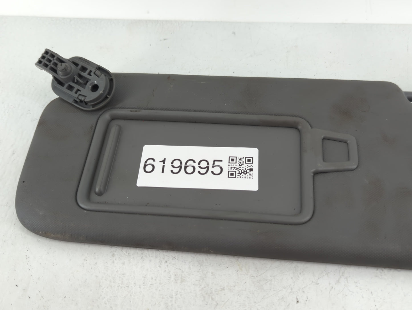 2021-2022 Hyundai Elantra Sun Visor Shade Replacement Driver Left Mirror Fits Fits 2021 2022 OEM Used Auto Parts - Oemusedau