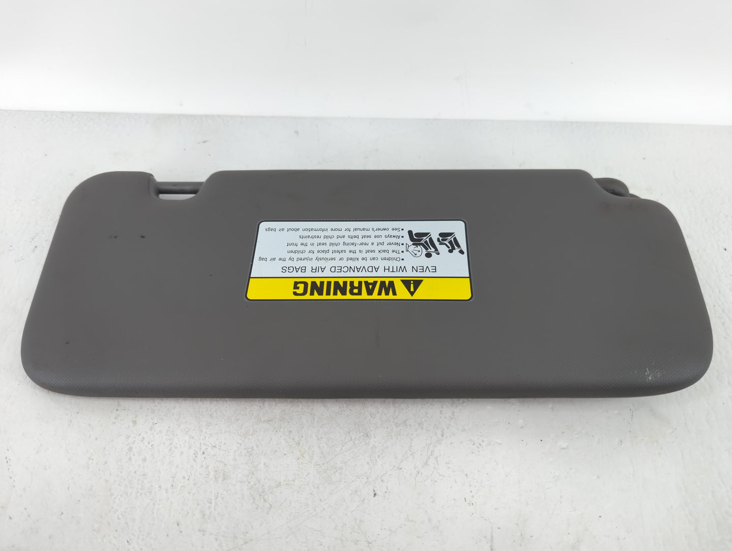 2021-2022 Hyundai Elantra Sun Visor Shade Replacement Driver Left Mirror Fits Fits 2021 2022 OEM Used Auto Parts - Oemusedau