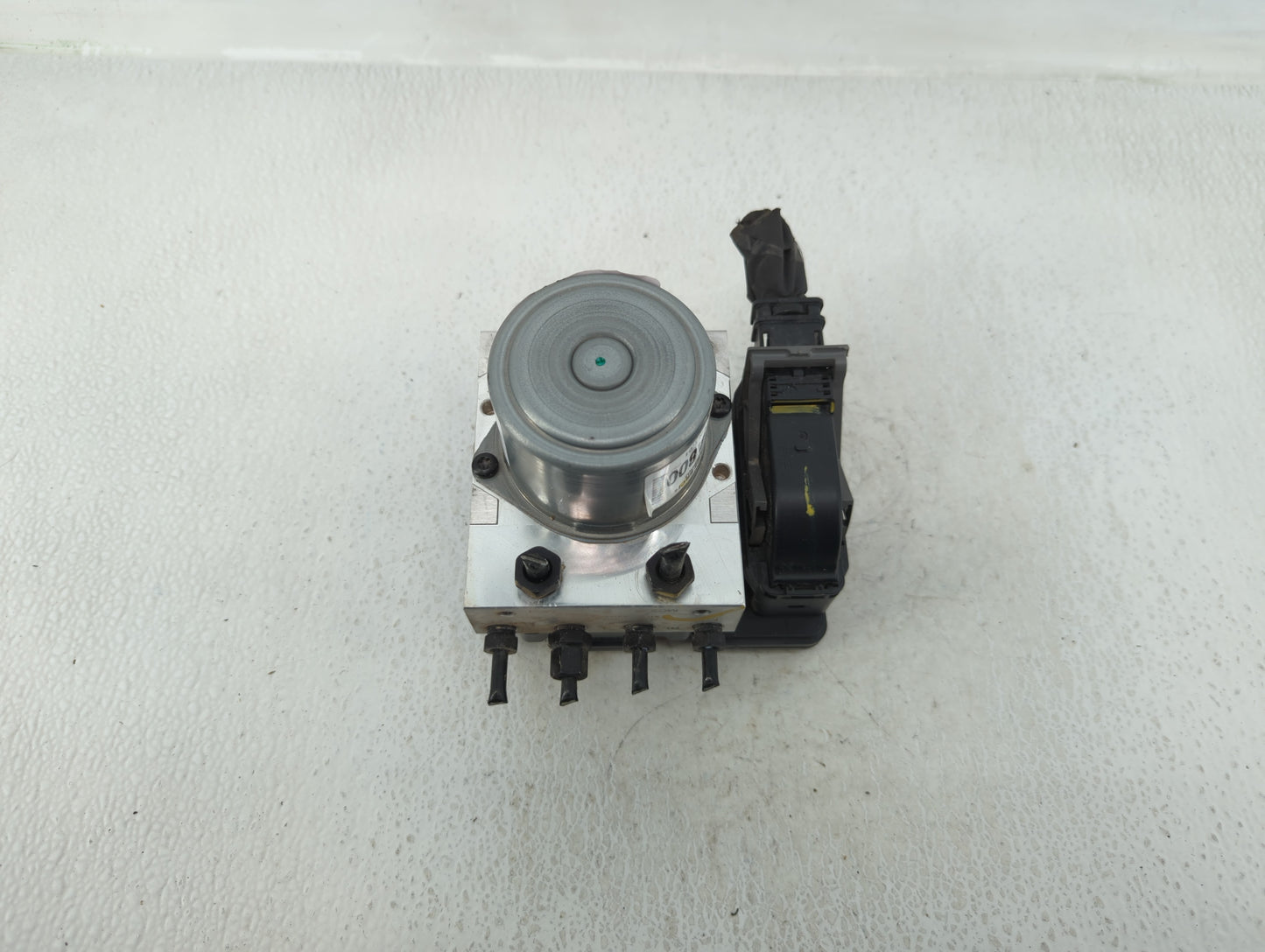 2021-2022 Hyundai Elantra ABS Pump Control Module Replacement P/N:61589-43200 Fits Fits 2021 2022 OEM Used Auto Parts - Oemu