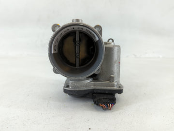 2021-2022 Hyundai Elantra Throttle Body P/N:6270 10E25 35100-2J410 Fits Fits 2021 2022 OEM Used Auto Parts - Oemusedautopart
