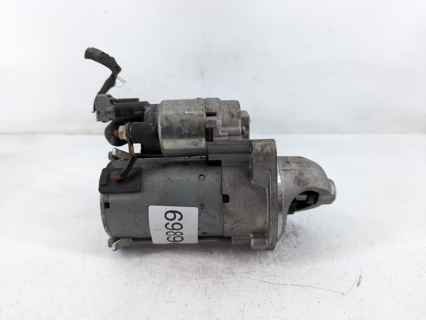 2021-2022 Hyundai Elantra Car Starter Motor Solenoid OEM P/N:1216881 36100-2J100 Fits Fits 2021 2022 OEM Used Auto Parts - O