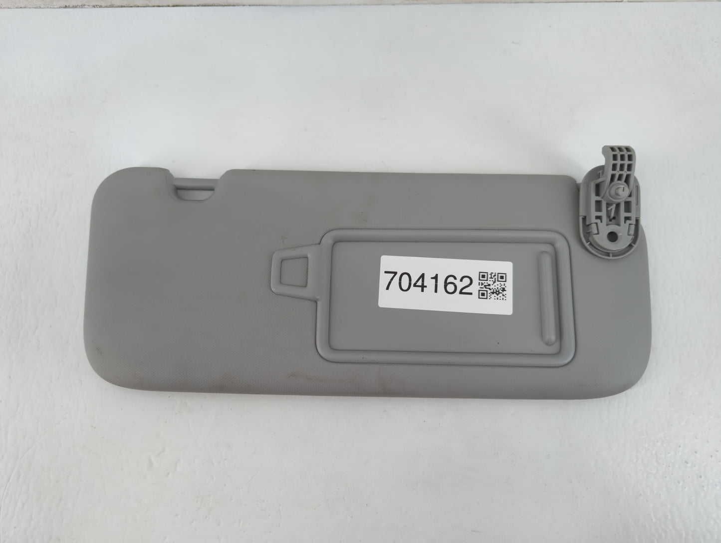 2021-2022 Hyundai Elantra Sun Visor Shade Replacement Passenger Right Mirror Fits Fits 2021 2022 OEM Used Auto Parts - Oemus