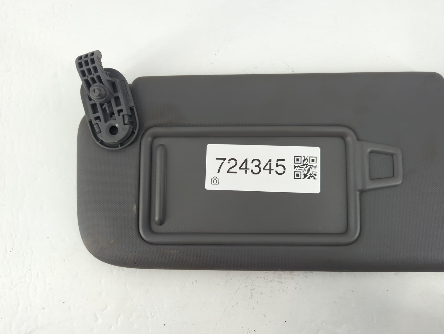 2021-2022 Hyundai Elantra Sun Visor Shade Replacement Driver Left Mirror Fits Fits 2021 2022 OEM Used Auto Parts - Oemusedau