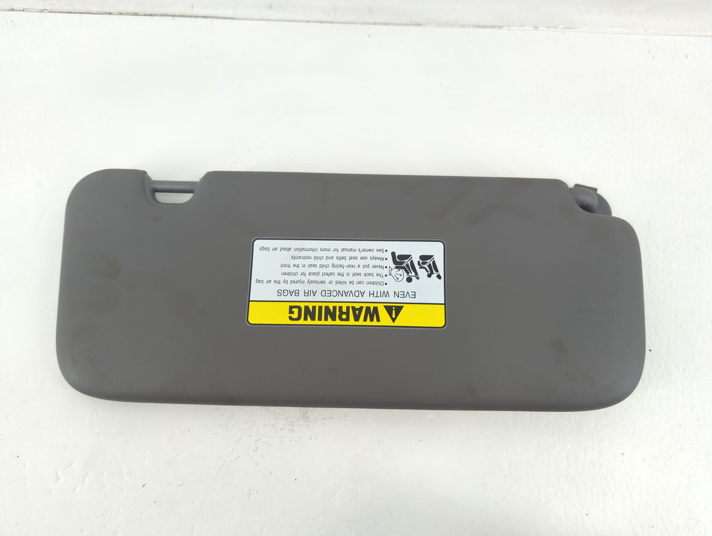 2021-2022 Hyundai Elantra Sun Visor Shade Replacement Driver Left Mirror Fits Fits 2021 2022 OEM Used Auto Parts - Oemusedau