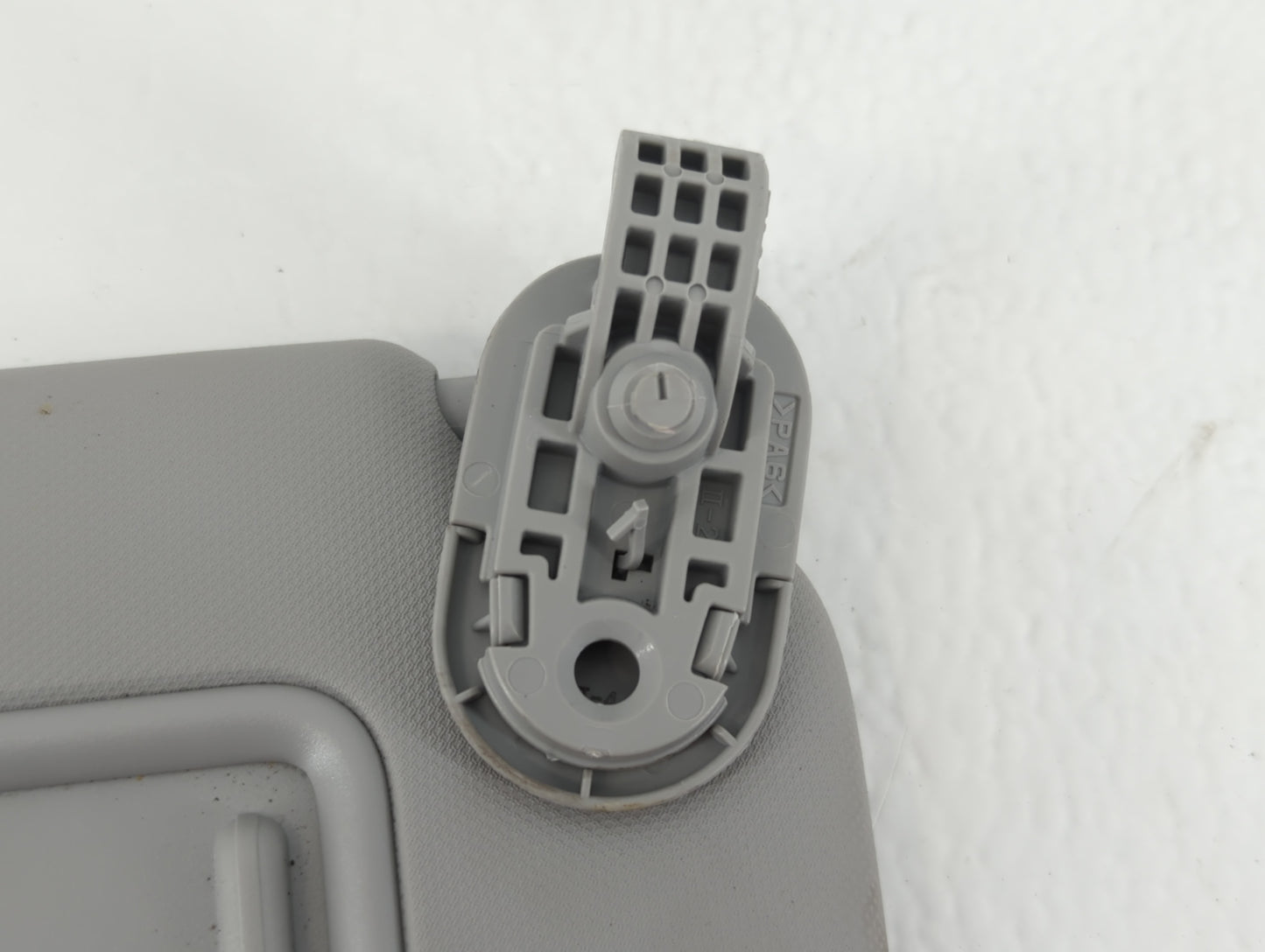 2021-2022 Hyundai Elantra Sun Visor Shade Replacement Passenger Right Mirror Fits Fits 2021 2022 OEM Used Auto Parts - Oemus