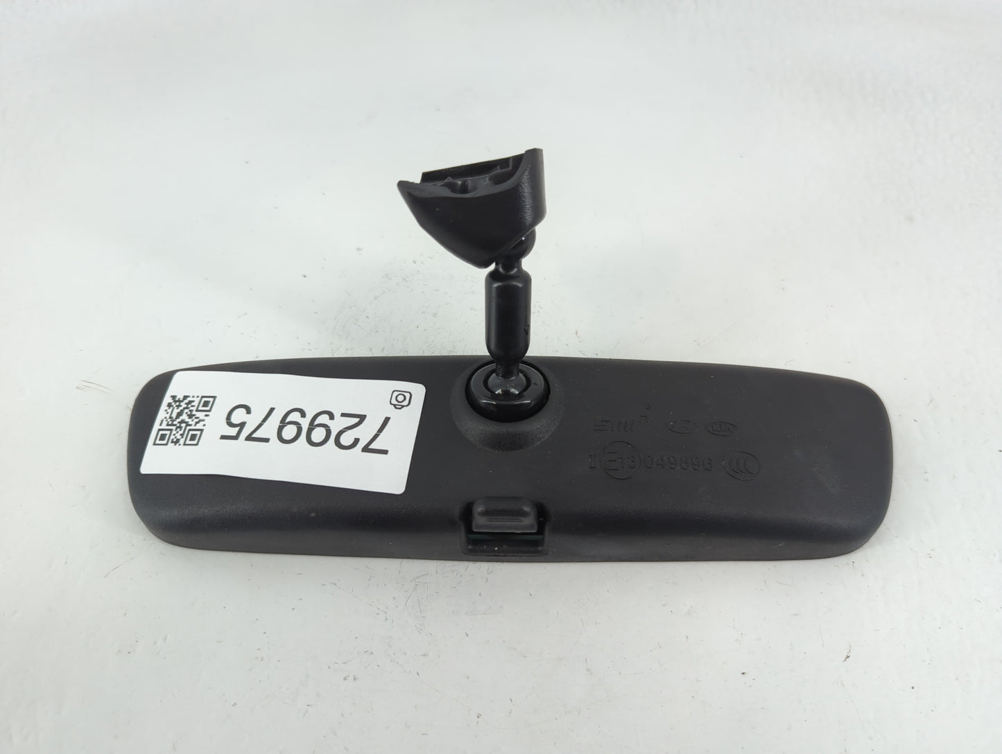 2021-2022 Hyundai Elantra Interior Rear View Mirror Replacement OEM P/N:E13049896 Fits Fits 2020 2021 2022 2023 OEM Used Aut