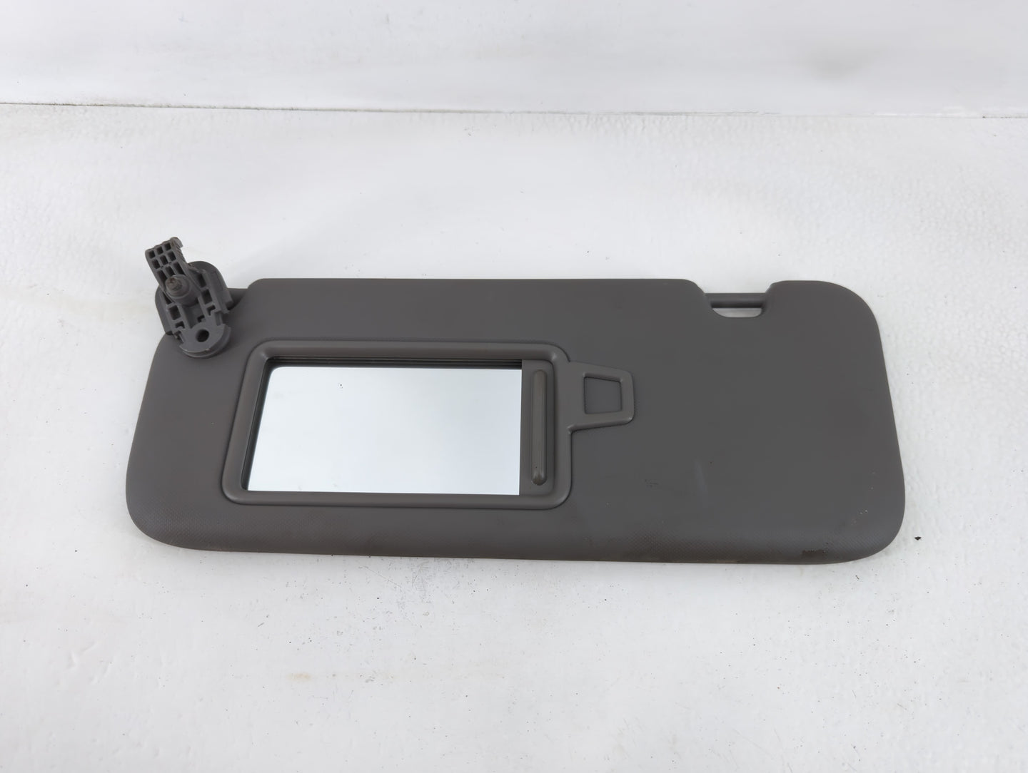 2021-2022 Hyundai Elantra Sun Visor Shade Replacement Driver Left Mirror Fits Fits 2021 2022 OEM Used Auto Parts - Oemusedau