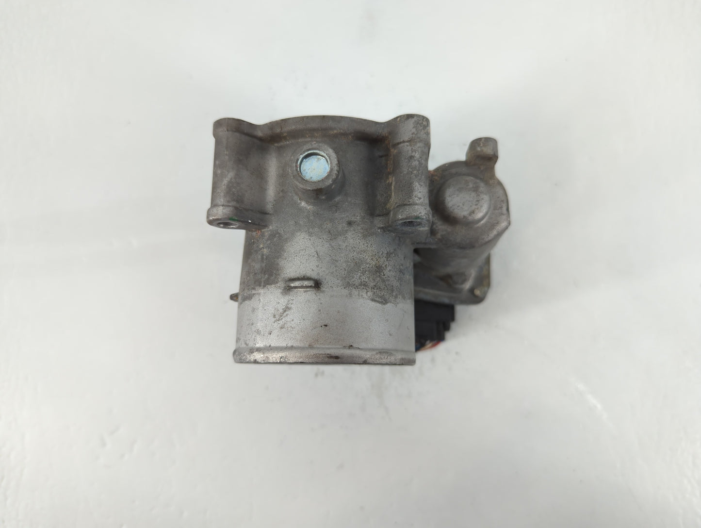 2021-2022 Hyundai Elantra Throttle Body P/N:6270 03E20 35100-2J410 Fits Fits 2021 2022 OEM Used Auto Parts - Oemusedautopart