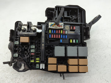2021-2022 Hyundai Elantra Fusebox Fuse Box Panel Relay Module P/N:91230-AA080AA Fits Fits 2021 2022 OEM Used Auto Parts