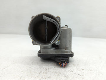 2021-2022 Hyundai Elantra Throttle Body P/N:35100-2J410 Fits Fits 2021 2022 OEM Used Auto Parts - Oemusedautoparts1.com